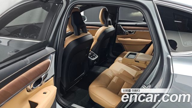 Volvo S90 2018 — photo 18