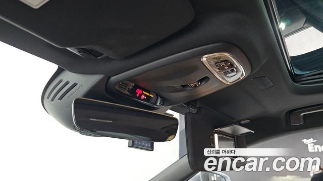 Volvo S90 2018 — photo 23