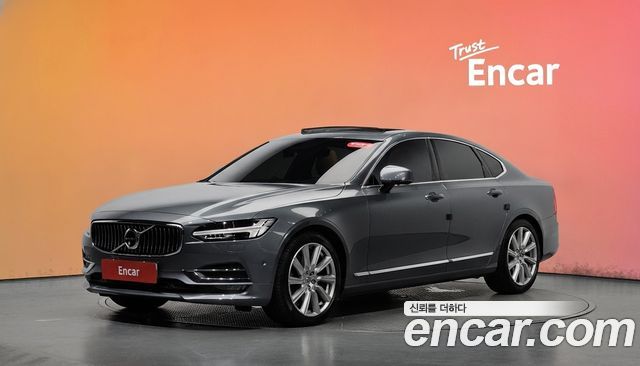 Volvo S90 2018 — photo 1