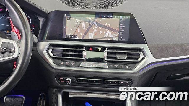 BMW 4-Series 2022 — photo 25