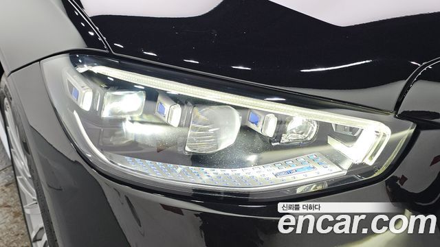 Mercedes-Benz S-Class 2023 — photo 8