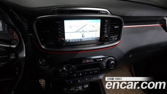 Kia Sorento 2017 — photo 20