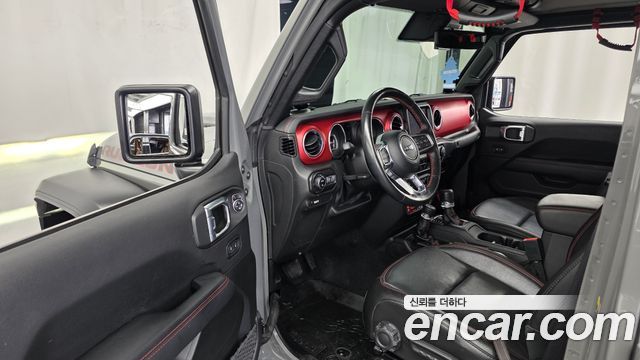 Jeep Gladiator 2022 — photo 10