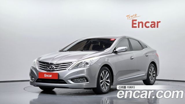 Hyundai Grandeur 2011 — photo 1
