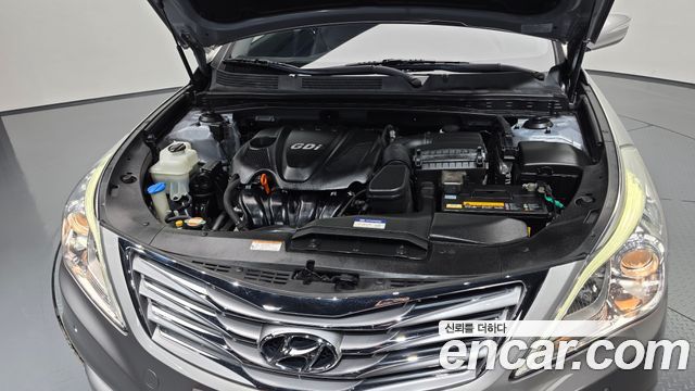 Hyundai Grandeur 2011 — photo 6