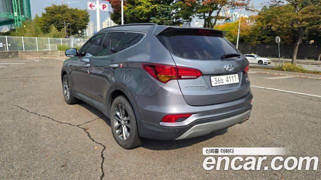 Hyundai Santafe 2018 — photo 2