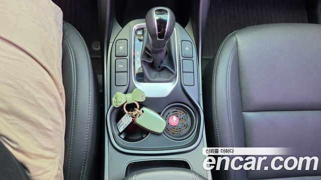 Hyundai Santafe 2018 — photo 9