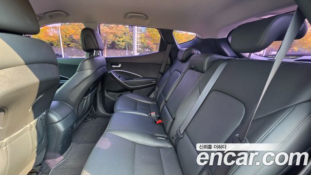 Hyundai Santafe 2018 — photo 15