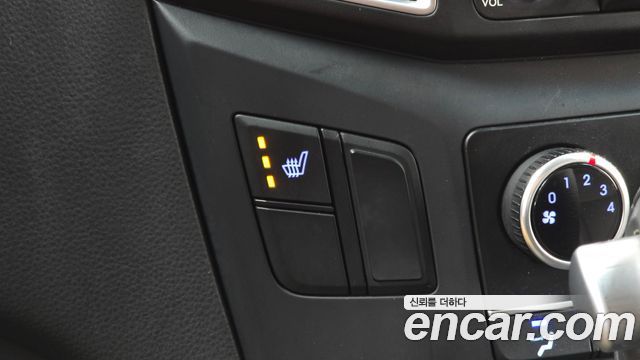 Hyundai Starex 2018 — photo 18
