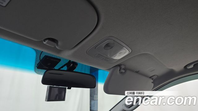 Hyundai Starex 2018 — photo 27