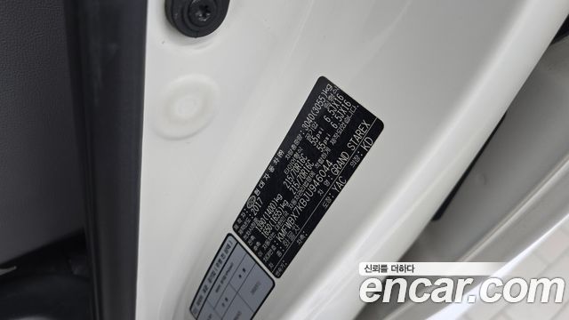 Hyundai Starex 2018 — photo 28