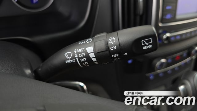 Hyundai Starex 2018 — photo 30
