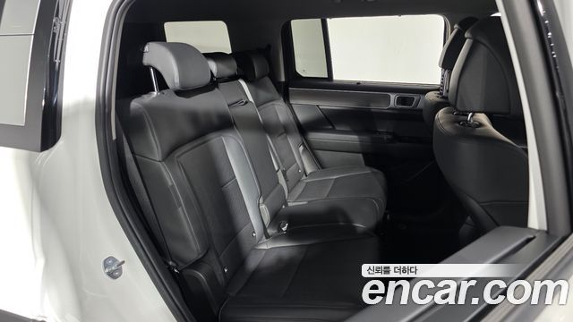 Hyundai Santafe 2025 — photo 17