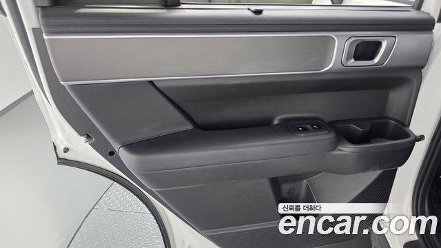 Hyundai Santafe 2025 — photo 15