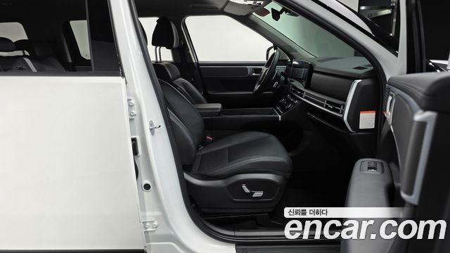 Hyundai Santafe 2025 — photo 16