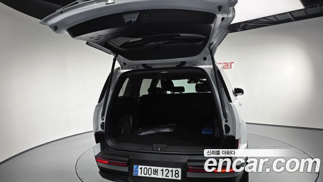 Hyundai Santafe 2025 — photo 34