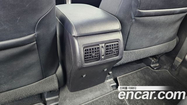 Toyota Camry 2016 — photo 19