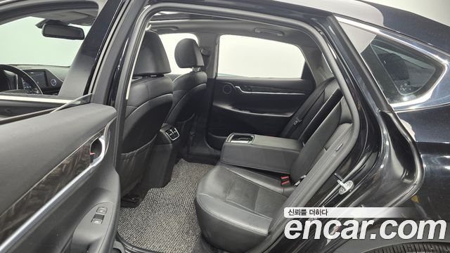 Hyundai Grandeur 2018 — photo 12