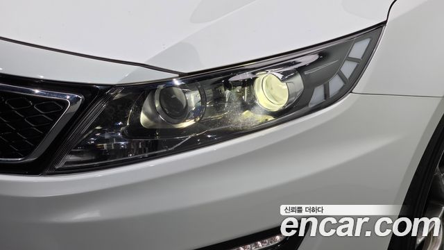 Kia K5 2013 — photo 8