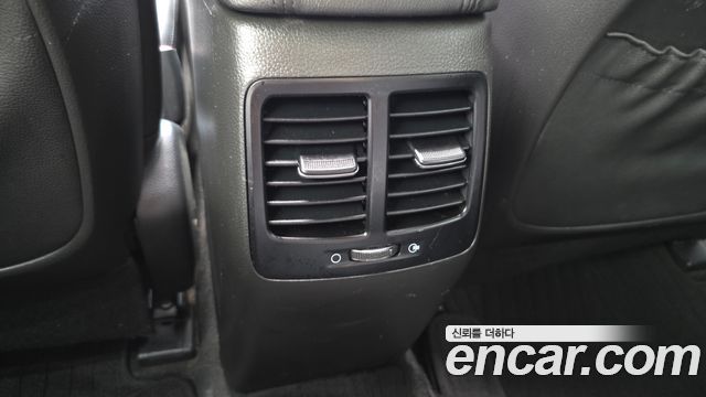 Kia K5 2013 — photo 32