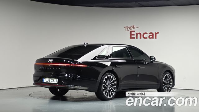 Hyundai Grandeur 2025 — photo 2
