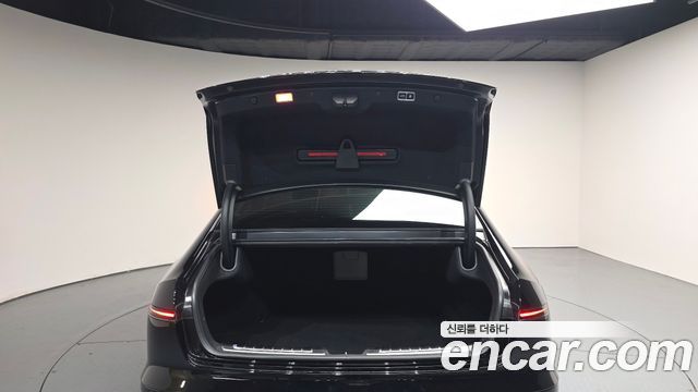Hyundai Grandeur 2025 — photo 26