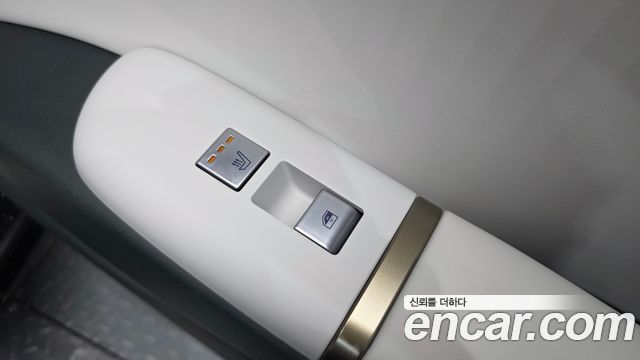 Hyundai Grandeur 2025 — photo 38
