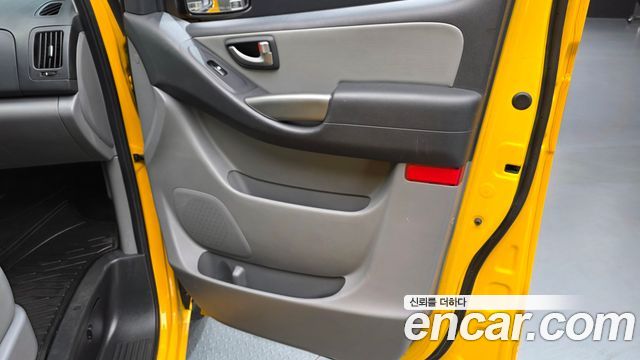 Hyundai Starex 2020 — photo 15