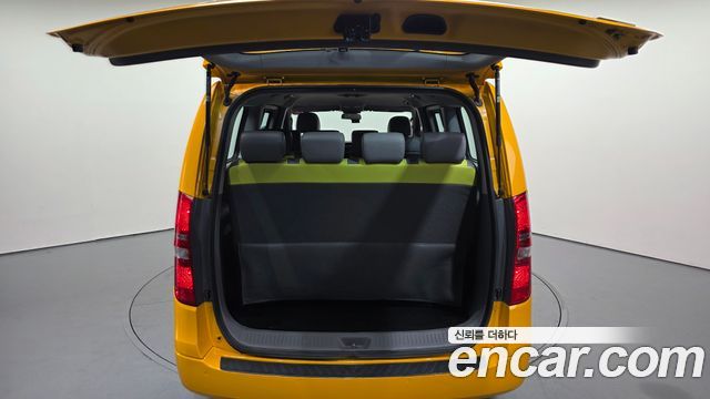Hyundai Starex 2020 — photo 34