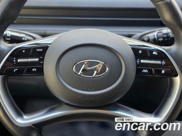 Hyundai Staria 2022 — photo 6