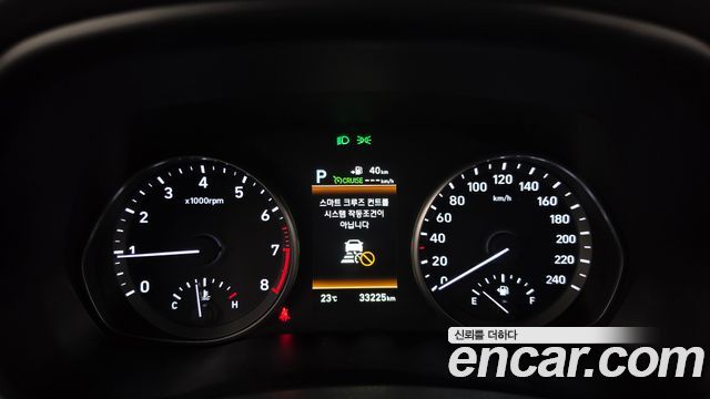 Hyundai i30 2019 — photo 11