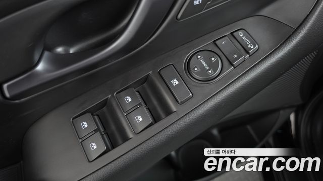Hyundai i30 2019 — photo 34