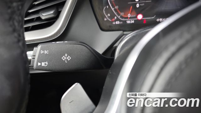 BMW 1-Series 2023 — photo 27