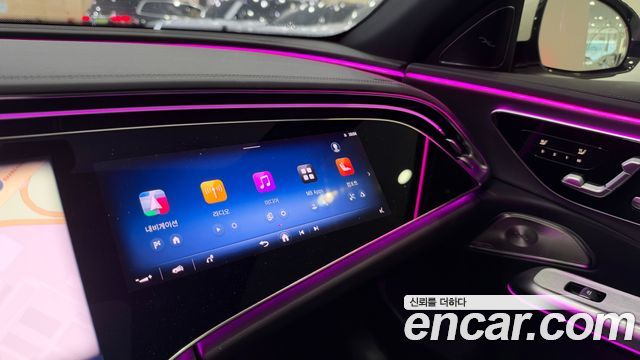Mercedes-Benz E-Class 2025 — photo 17