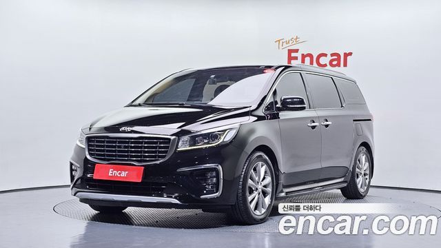 Kia Canival 2019 — photo 1