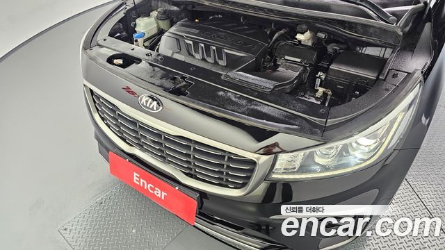 Kia Canival 2019 — photo 6