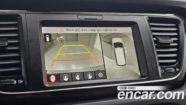 Kia Canival 2019 — photo 15