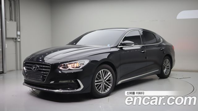 Hyundai Grandeur 2018 — photo 1