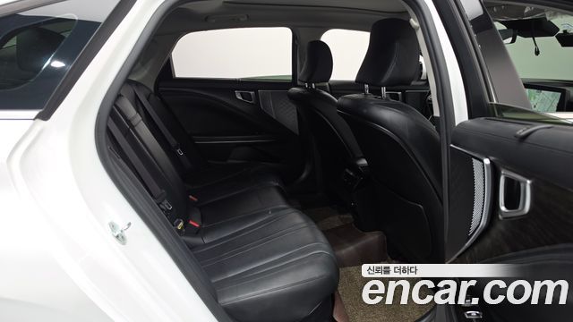 Kia K8 2022 — photo 17
