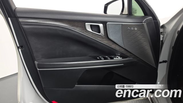 Kia K8 2022 — photo 14