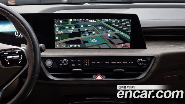 Kia K8 2023 — photo 19
