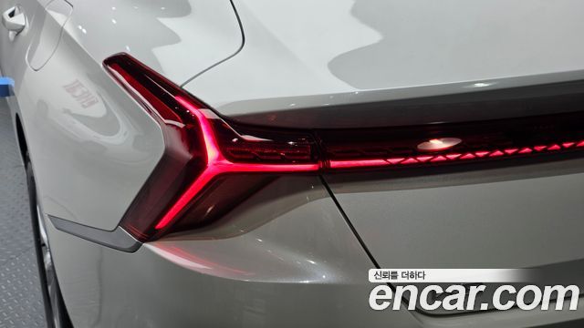 Kia K8 2023 — photo 9