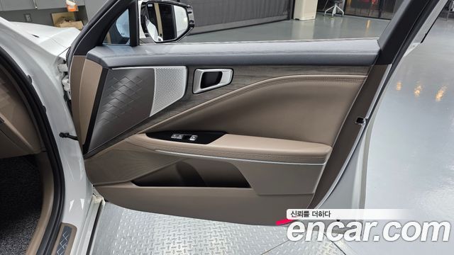 Kia K8 2023 — photo 15