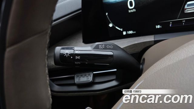 Kia K8 2023 — photo 27