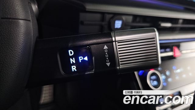 Hyundai Santafe 2024 — photo 12