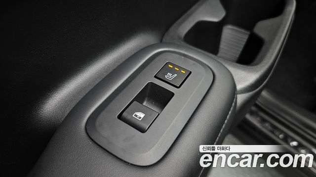 Hyundai Santafe 2024 — photo 25