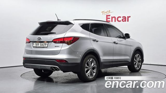 Hyundai Santafe 2013 — photo 2