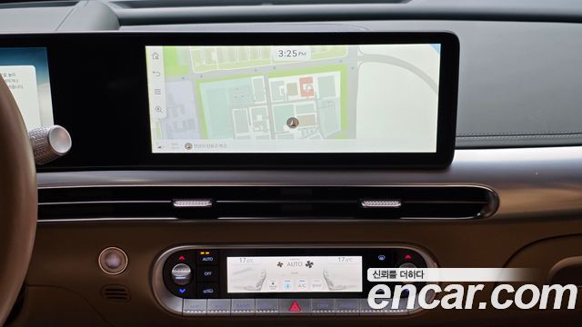 Genesis GV60 2022 — photo 19