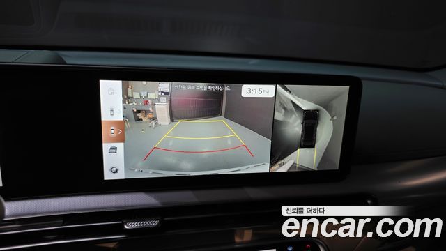 Genesis GV60 2022 — photo 22