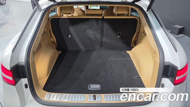 Genesis GV60 2022 — photo 26